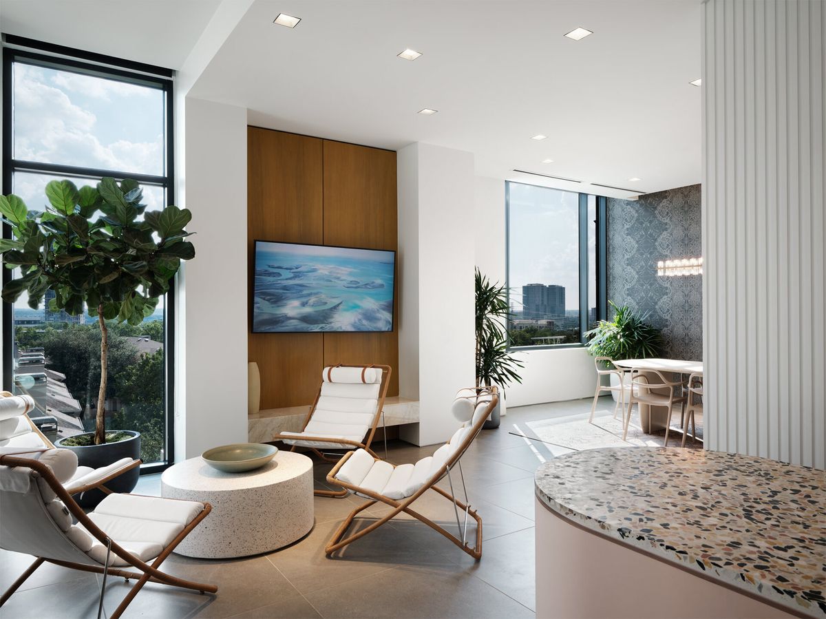 Maple Terrace Terrace Lounge View 4